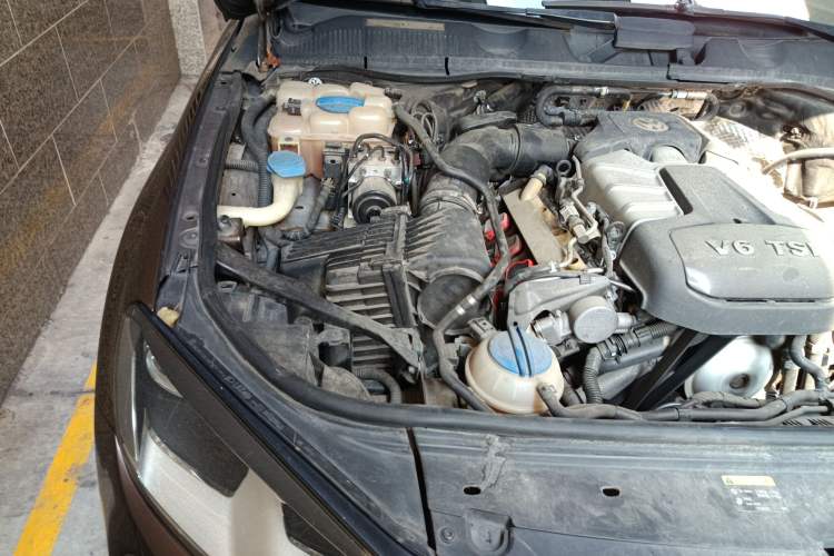 Used Volkswagen Touareg 2011 3.0 TSI Standard Version
