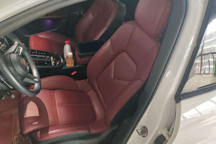 Used Porsche Macan 2022 Macan 2.0T