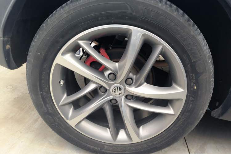 Used MG HS 2019 20T Automatic Two-Wheel Drive Trophy Super Sport Version China VI Standard
