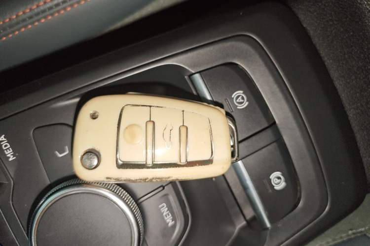 Used Audi Q2L 2018 35 TFSI Fashion Elegant Version China V