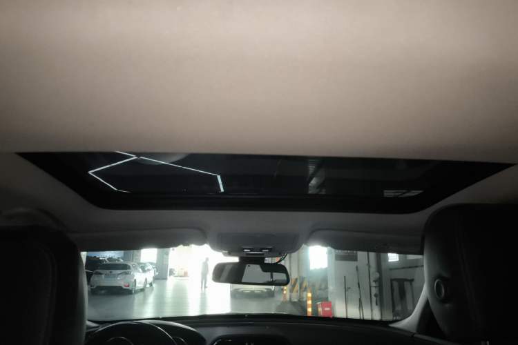 Used Jaguar XEL 2019 2.0T 200 PS Luxury Edition
