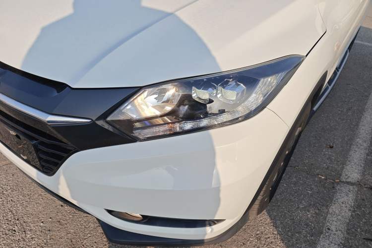 Used Honda Vezel 2017 1.8L CVT Front-Wheel Drive Pioneer Edition
