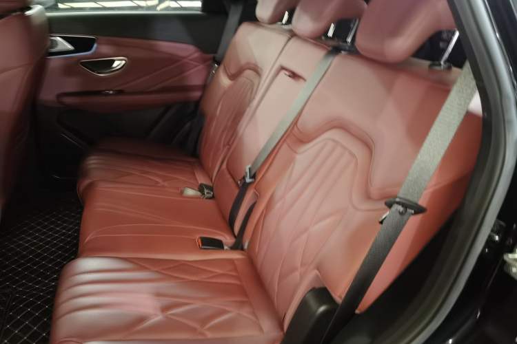 Used JETOUR X70 PLUS 2025 1.5T Flagship Edition 5 Seats
