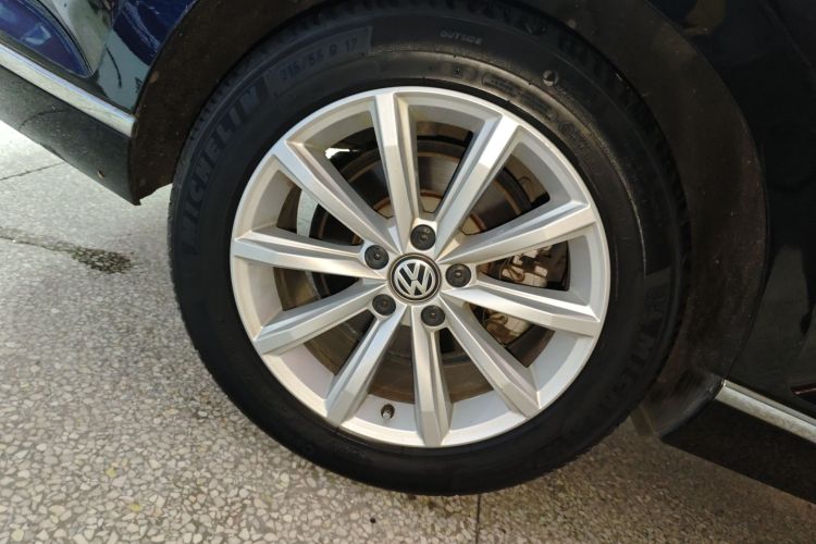 Used Volkswagen Magotan 2019 330TSI DSG Leading Edition China V Standard
