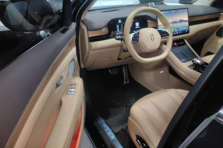 Used Hima AITO M7 2024 1.5T Intelligent Driving 4WD Max Edition 5 Seats
