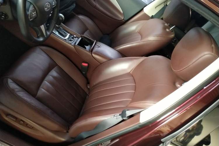 Used Infiniti QX50 2015 2.5L Enjoyment Edition