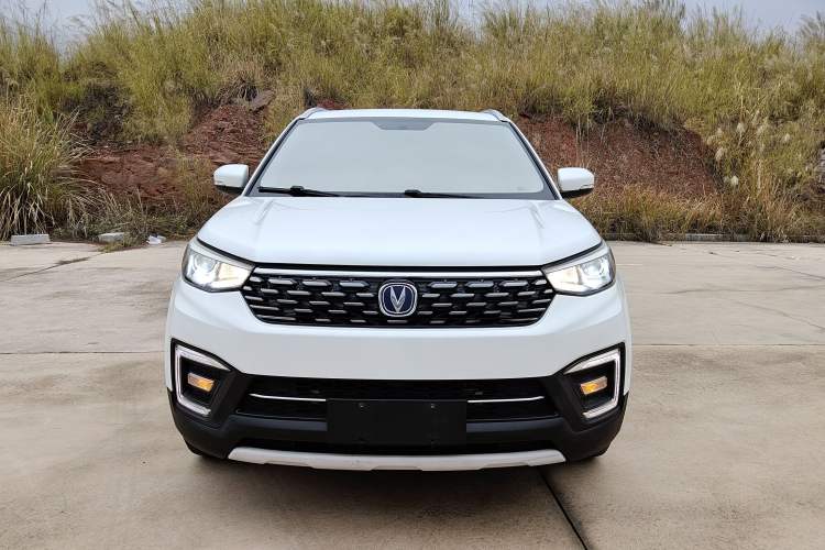 Used Changan CS55 2018 1.5T Automatic Colorful Edition China V Standard
