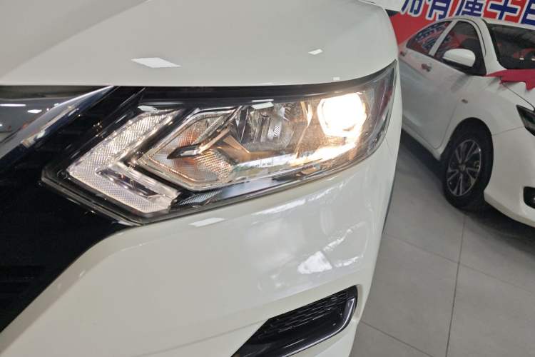 Used Nissan Qashqai 2019 2.0L CVT Smart Enjoyment Version
