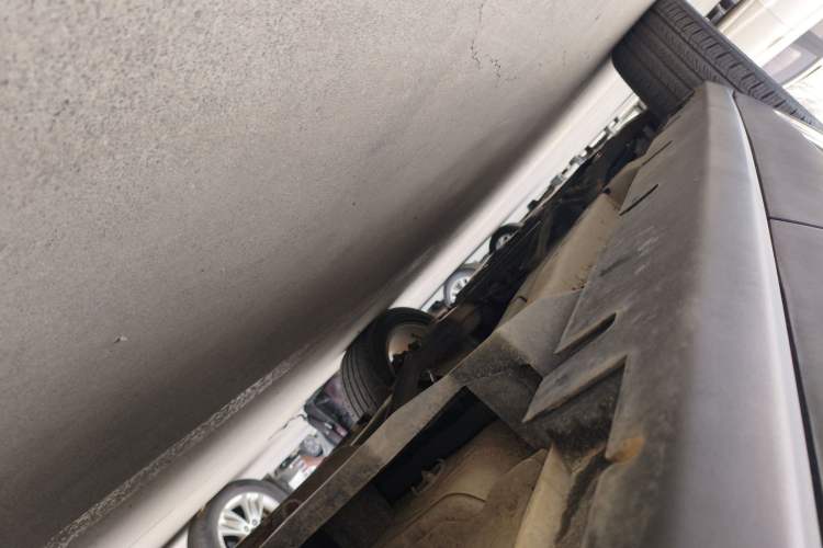 Used Land X7 2015 2.0T Panoramic Prestige Edition
