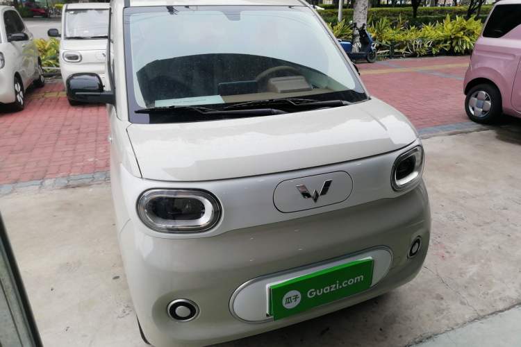 Used Wuling Hongguang MINIEV 2024 3rd Generation 215km Youth Edition

