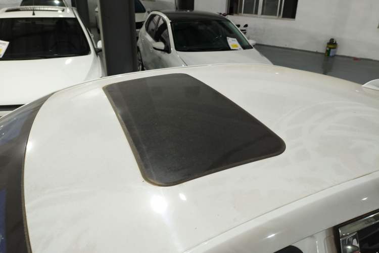 Used Roewe i5 2020 1.5L Automatic 4G Connect Luxury Flagship Edition
