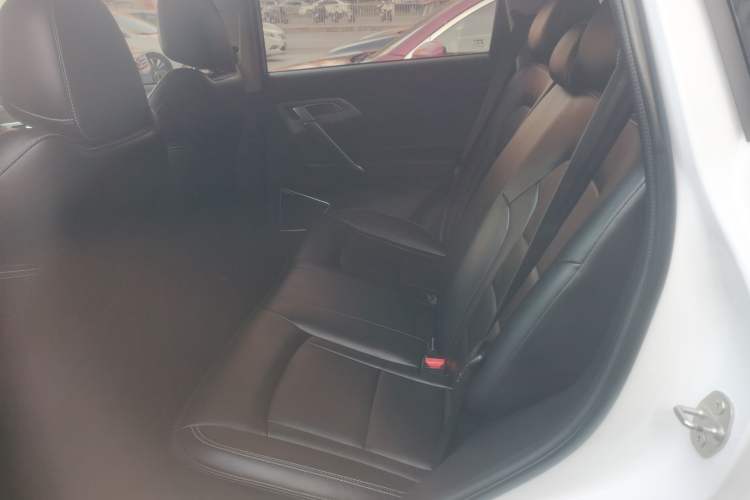 Used Geely Auto Emgrand X7 Sport 2021 Million Edition 1.8TD DCT Two-Wheel Drive Comfort Model
