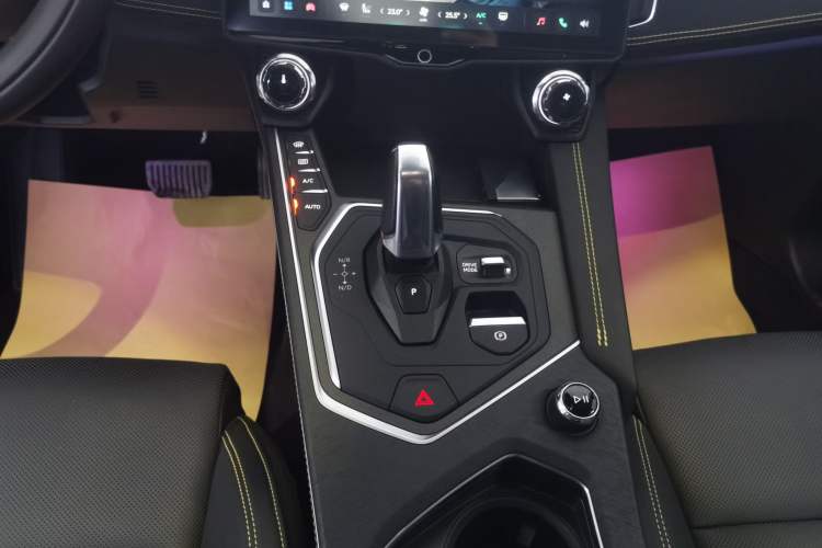 Used Lynk & Co 01 2023 2.0TD Two-Wheel Drive Pro Trim