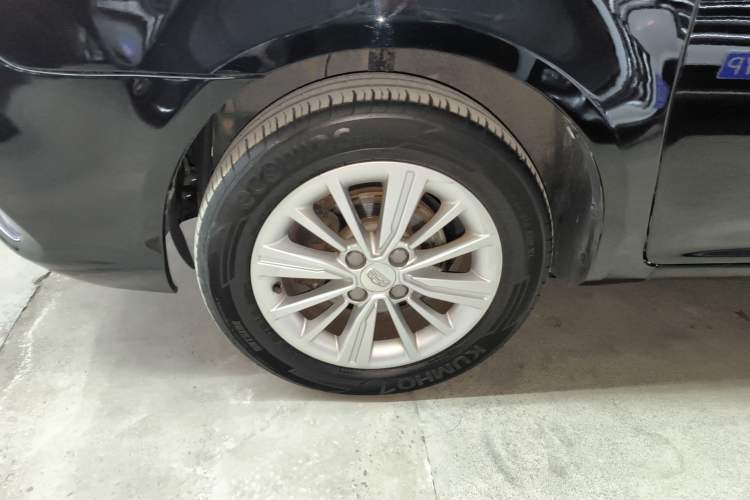 Used Geely Auto Diamond 2016 1.5L Manual Entry-Level Trim
