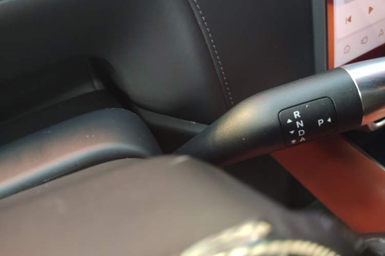 Used Li Auto L8 2023 Pro Model
