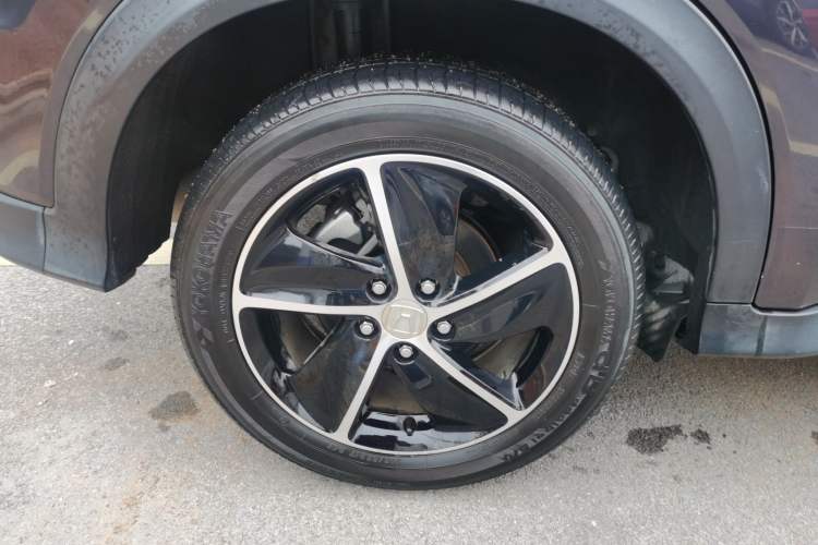 Used Honda Vezel 2020 1.5L CVT Pioneer Edition
