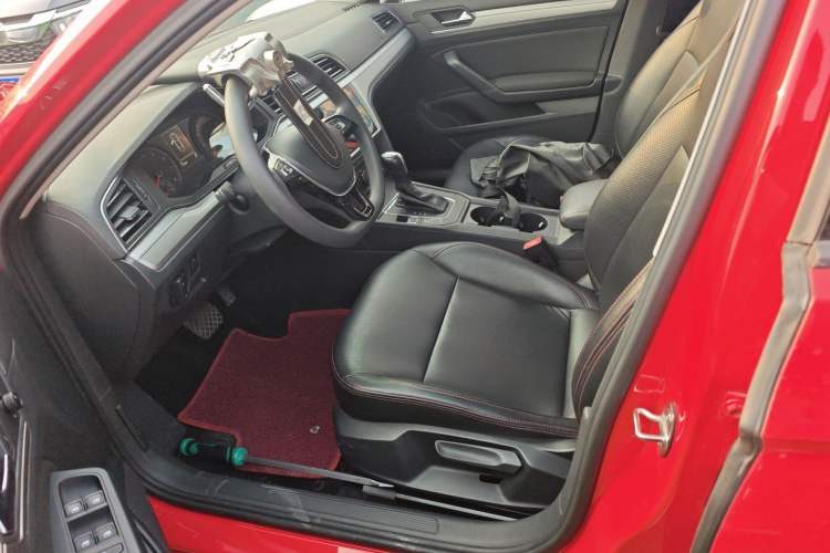 Used Volkswagen Lamando 2019 230TSI DSG Fashion Edition China V Standard