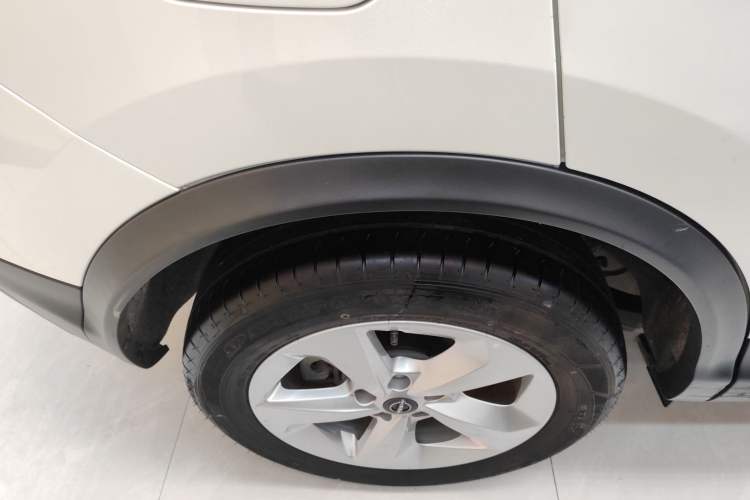 Used Nissan Qashqai 2023 Classic 2.0L CVT XV Comfort Edition
