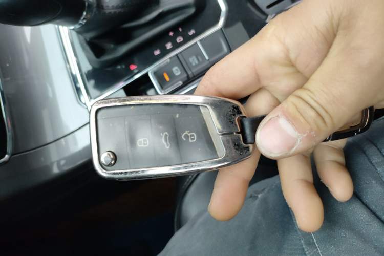 Used Volkswagen Passat 2017 330TSI DSG Luxury Edition
