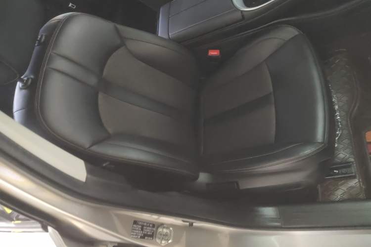 Used AION S 2023 Xuan 580 55.5 kWh Lithium Iron Phosphate