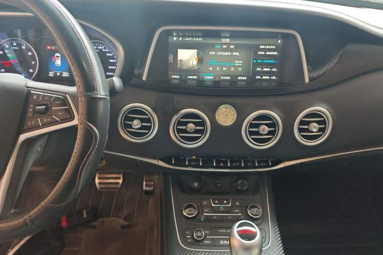 Used  Refine S7 2017 1.5T Automatic Comfort Model
