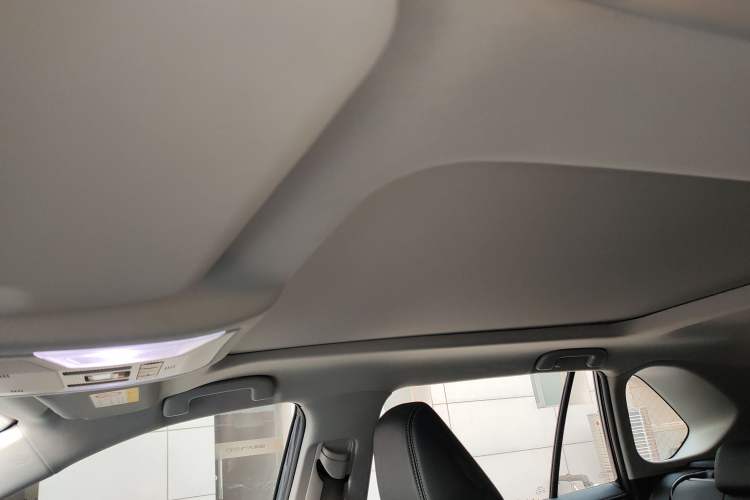 Used Toyota Wildlander 2023 2.0L CVT Four-Wheel Drive Luxury PLUS Edition
