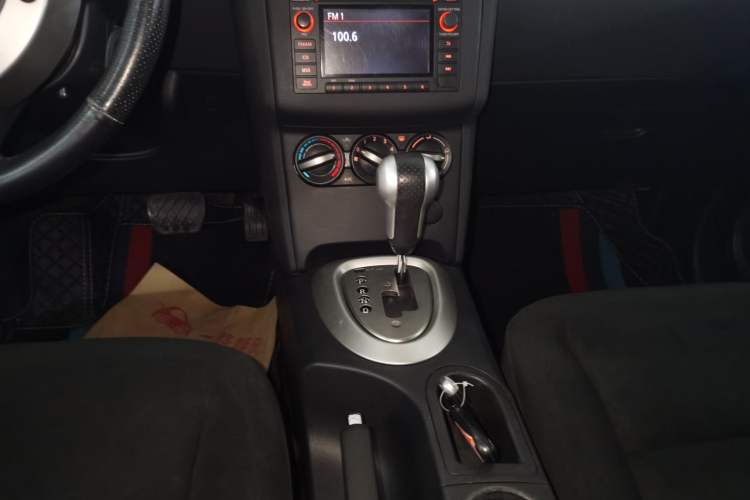 Used Nissan Qashqai 2015 2.0 XL Coolfire CVT 2WD
