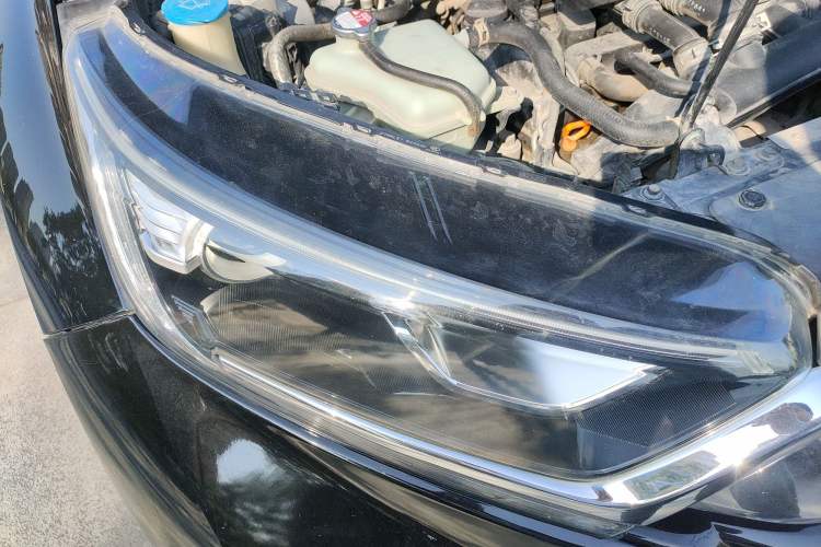 Used Honda CR-V 2017 240TURBO CVT Front-Wheel Drive Fashion Edition
