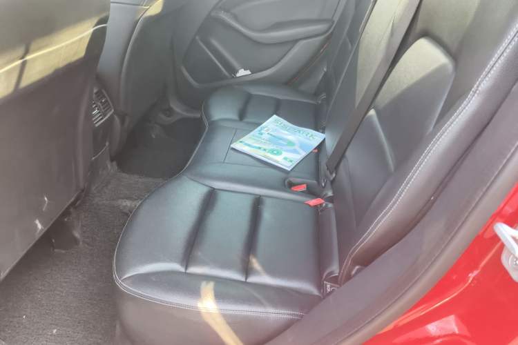 Used Mercedes-Benz B-Class 2015 B 200 Fashion Model