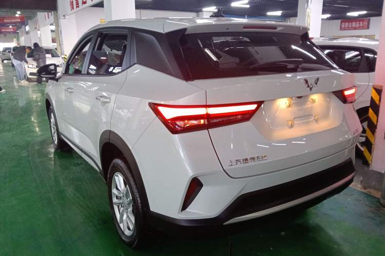 Used Wuling Alvez 2022 1.5L CVT Comfort Edition
