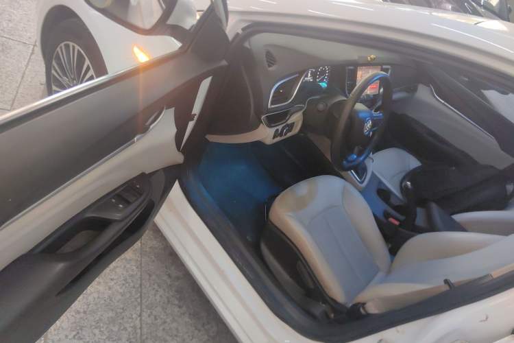 Used Buick GT 2017 18T Dual-Clutch Elite Model