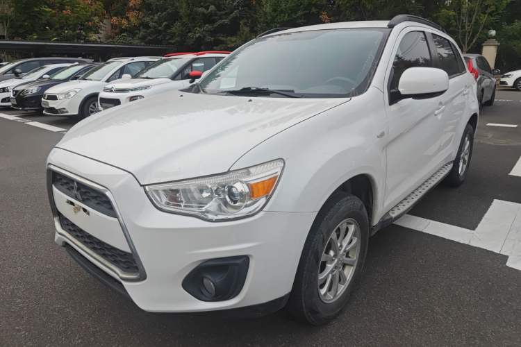 Used Mitsubishi ASX 2013 1.6L Manual Two-Wheel Drive Standard Edition