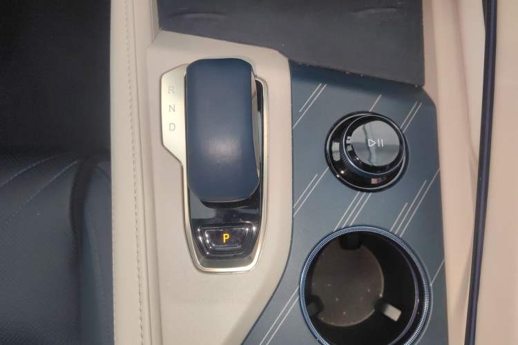 Used Zeekr 001 2025 YOU Edition 100 kWh All-Wheel Drive
