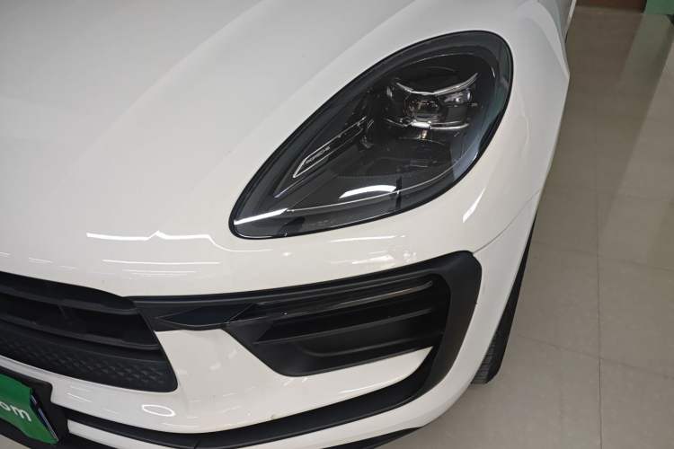 Used Porsche Macan 2023 Macan 2.0T
