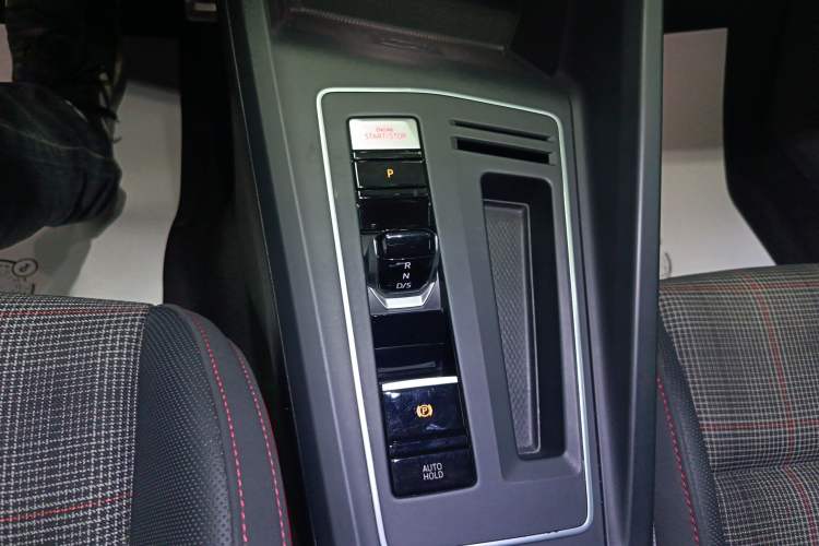 Used Volkswagen Golf GTI 2021 380TSI DSG GTI
