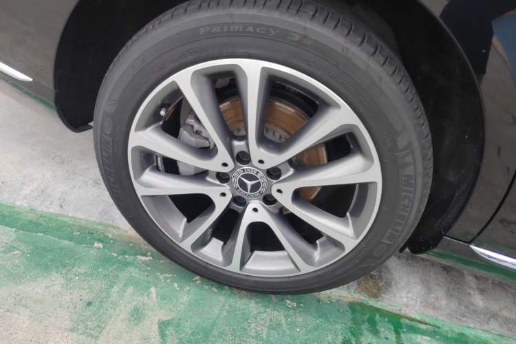 Used Mercedes-Benz E-Class 2019 E 300 L Luxury Model
