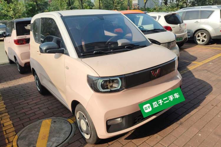 Used Wuling Hongguang MINIEV 2022 Macaron Premium Model – Lithium Iron Phosphate
