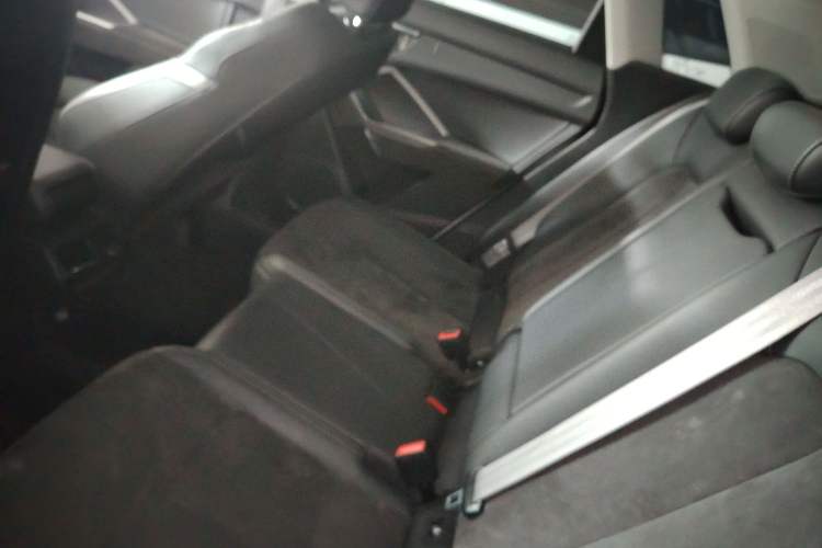 Used Audi Q3 2021 35 TFSI Fashion Dynamic Model
