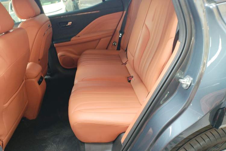 Used AION V 2024 Aion Tyrannosaurus 650 LiDAR Edition
