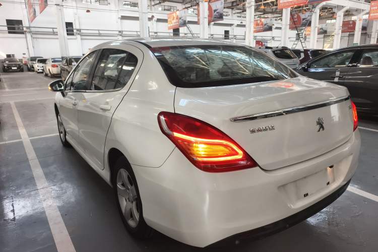 Used Peugeot 308 2014 Enjoy Edition Classic 1.6L Automatic Premium Model
