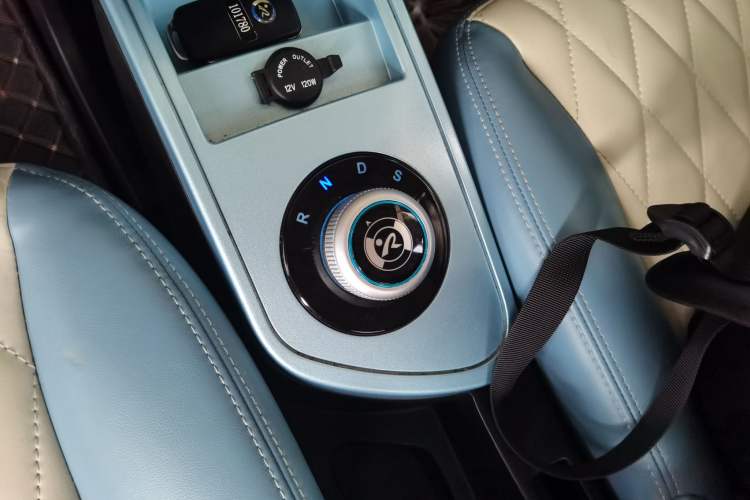 Used Brilliance Xinri i03 2021 318 km 31.45 kWh
