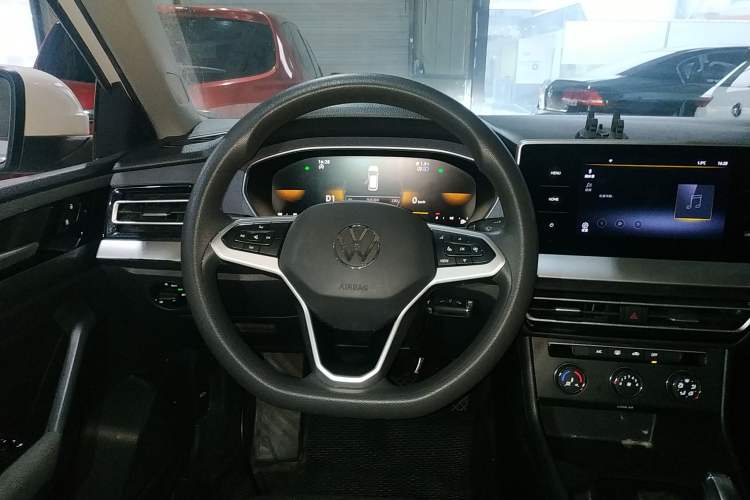 Used Volkswagen Lavida 2023 1.5L Automatic De Yi Edition
