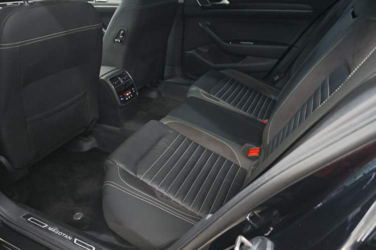 Used Volkswagen Magotan 2020 330TSI DSG Luxury Edition
