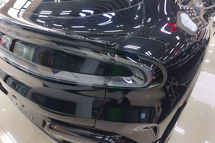 Used Xiaomi Auto YU7 2025 Ultra-Long Range All-Wheel Drive Pro Version
