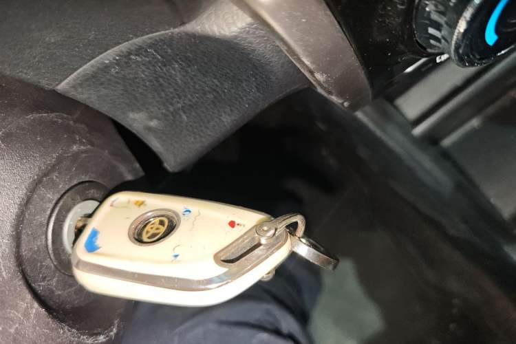 Used Toyota YARiS L 2021 X-Trail 1.5L CVT Luxury Edition
