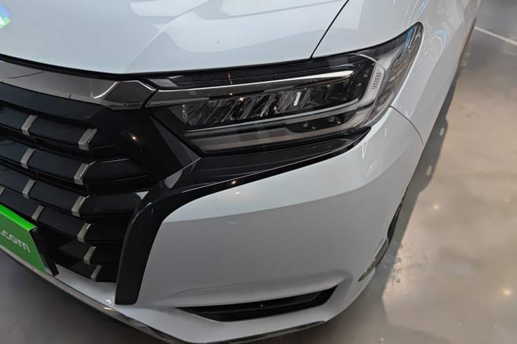 Used Honda Elysion 2024 2.0L eHEV Luxury Edition
