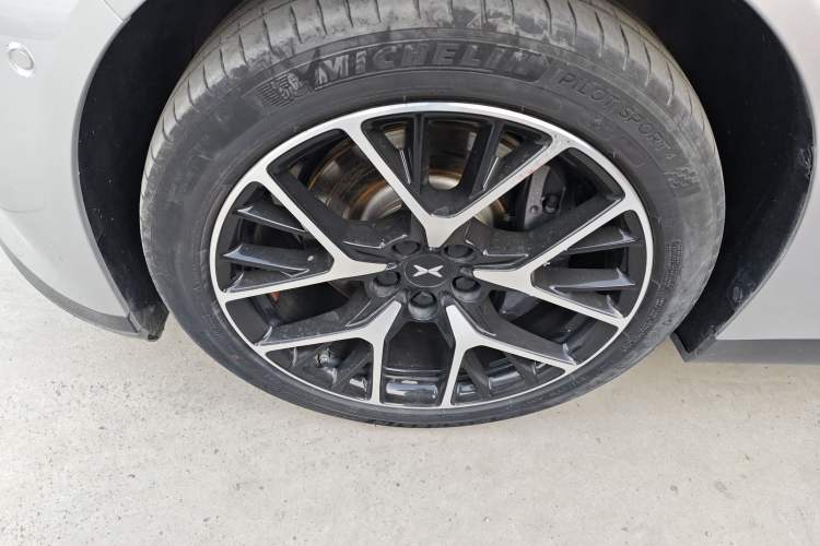 Used XPeng P7 2023 P7i 702 Pro