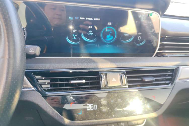 Used Hongqi HS5 2022 Facelifted Version 2.0T Smart Connect Flagship All-Wheel-Drive Edition