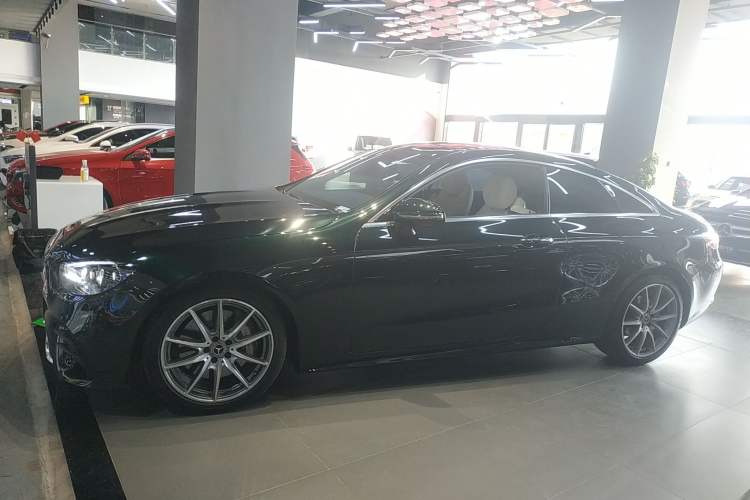 Used Mercedes-Benz E-Class (Import) 2023 E 300 Coupe