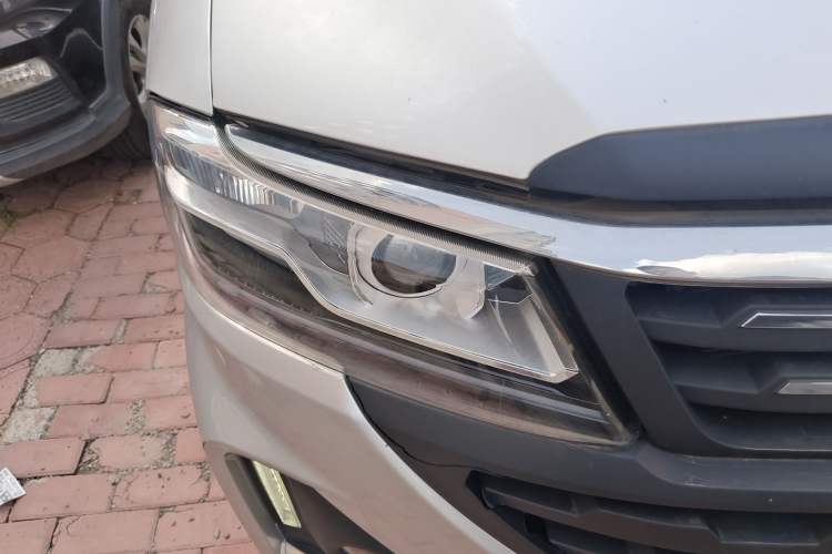 Used Jinbei Hiace King 2021 2.0L Business King Series ZhiXiang High-Roof 7-Seater 1TZS
